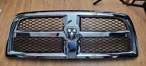 2013 - 2018 Dodge Ram 2500 OEM Chrome Honey Comb Grille grill W/Emblem