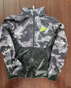 Boys Nike Zip Up Camo Track Jacket 6 - Picture 1 of 3