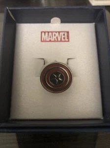 Anillo de acero inoxidable con logotipo escudo Capitán América talla 8 de Marvel - Imagen 1 de 3