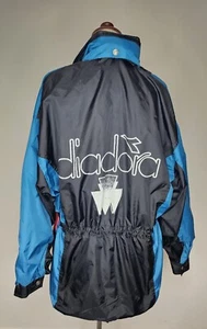 VINTAGE DIADORA JACKET, LO SPORT DI VINCERE ITALY, SIZE MEDIUM - Picture 1 of 14