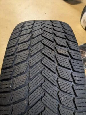 MICHELIN X-ICE SNOW P 265 50 20 111T XL TIRE 84256 CQ2 Foto 1 de 4