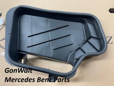 Mercedes Benz SLK300 SLK280 SLK350 SLK55 AMG 2005-2012 воздуховод оригинальный 1718300044 - Изображение 1 из 4