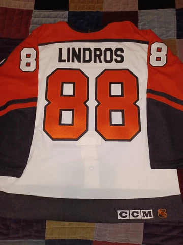 Philadelphia Flyers Eric Lindros CCM Pro Jersey 52 Fight Strap Cover