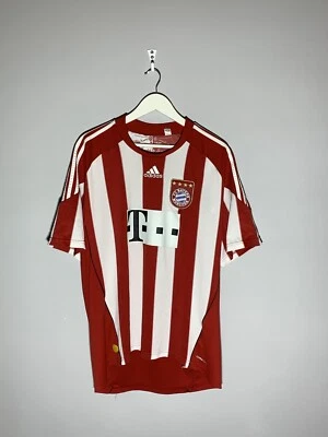 Camiseta deportiva de fútbol Bayern Munchen Adidas 2010/11 local Y2k Blokecore Foto 1 de 4