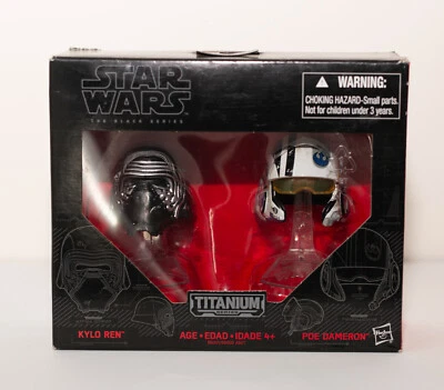 Juego de 2 Mini Cascos Star Wars Kylo Ren Poe Dameron Piloto Titanio Negro Serie Foto 1 de 4