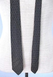 Vtg 60s Rat Pack Black Gray Geometric Diamonds Jacquard Skinny Jazz Neck Tie - Picture 1 of 4