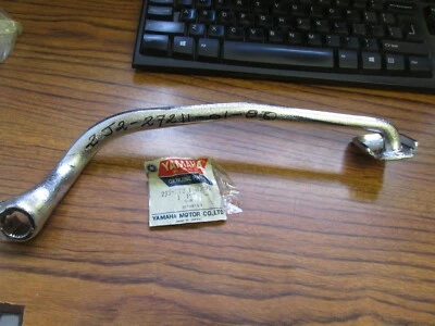 YAMAHA OEM - PEDAL FRENO TRASERO - CROMO - SR400 SR500 / 3HT-27211-00 Foto 1 de 4