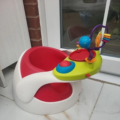 Mama & Papas Baby Seat with Tray and playtoy - Image 1 of 4