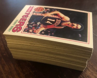 107 DE COLECCIÓN 1977-78 TOPPS ¡JUEGO CASI COMPLETO DE LA NBA! LANIER! ¡COWANS! BARRY! FRAZIER! Foto 1 de 4