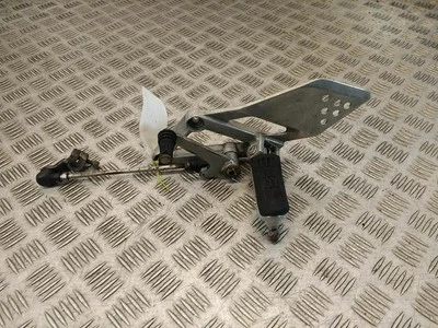 1991-1994 HONDA CBR 600 F2  Foot Peg - Изображение 1 из 4