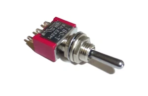 Switch SP (On)-Off-(On) Biased (Twin Tone Horn) (unit = Each) - Picture 1 of 1