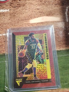 2021 Panini Flux #103 Red Mojo Prizm /49 Karl Anthony Towns