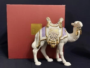 ¡OFERTA! Lenox Primera Bendición Belén Camello Estatuilla Manta Púrpura con Caja - Imagen 1 de 11