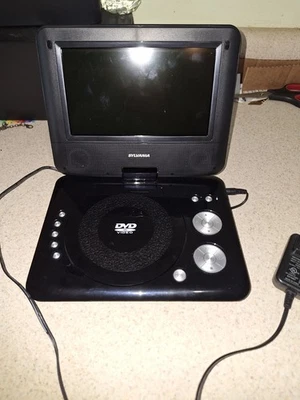 Sylvania Portable DVD Player SDVD7073 Black 7-Inch  Tested  and working - Image 1 of 4