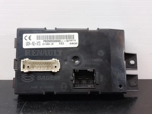 P8200530966N scatola fusibili sam per RENAULT MASTER II (FD) 2.5 DCI GASOLEO - Imagen 1 de 6