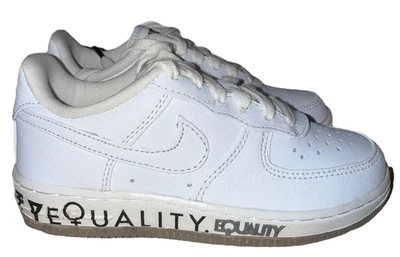Nike Air Force 1 QS 'Equality' PS Blanco Negro | CD6483-100 Talla 11 C  Foto 1 de 4