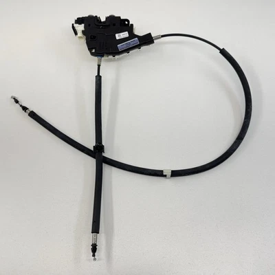 Actuador de bloqueo de pestillo de puerta delantera derecha Maserati Ghibli 14-24 670100889 OEM Foto 1 de 4