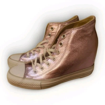 Zapatilla deportiva Converse Lux con cuña oculta de caña alta para mujer 7 metálica fucsia plateada Foto 1 de 4