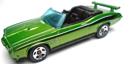 Pontiac GTO 2010 Hot Wheels '70 convertible verde 1:64 diecast coche de 3" con negro Foto 1 de 4