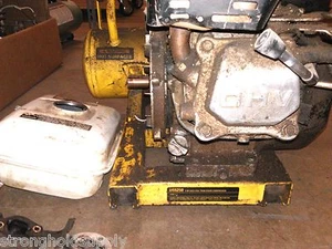 USED 285801-22 OIL ALERT UNIT FOR D55250 T1 DEWALT - PICTURE IS OF ENTIRE TOOL - Picture 1 of 3