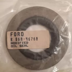 1949-56 Ford Truck Rear Axle Pinion Seal B6A-4676-A - Picture 1 of 4
