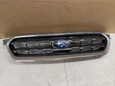 Conjunto de rejilla de parachoques delantero OEM 2005 2006 2007 Subaru Outback emblema moldura Xt Foto 1 de 4