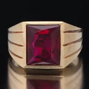 GENTLEMEN'S 14K YELLOW GOLD AND LAB-CREATED RUBY RING SIZE 9 - Picture 1 of 9