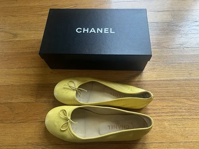 Chanel Ballet Flats yellow - Excellent pre-owned condition - Size 40 1/2 - Image 1 of 4