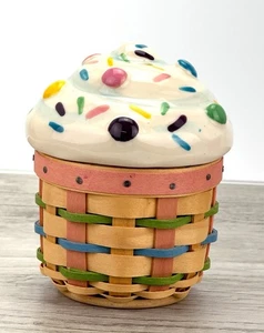 Longaberger 2006 Collectors Club Birthday CUPCAKE Basket Protector Topper - Picture 1 of 14