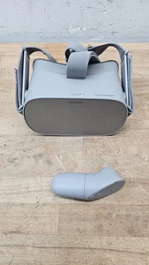 Oculus Go VR Headset MH-A64W/ Controller 64GB **READ** - Picture 1 of 14
