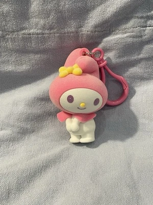 NUEVO Sanrio Hello Kitty & Friends Exclusivo Flocado Perchas Caja Ciega - Mi Melodía Foto 1 de 4