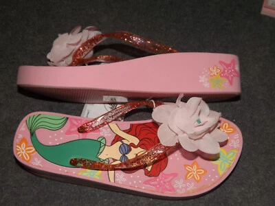Disney Store - Sirenita Ariel - Sandalias Chanclas Plataforma - Talla 2/3 BG NUEVAS CON ETIQUETAS Foto 1 de 4