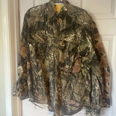 3 Men's Med Camouflage Long Sleeve Buttoned Hunting Shirts - Image 1 of 4