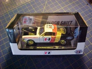 M2 1/24 1966 FORD MUSTANG FASTBACK GOLD CHASE! HURST SERIES!   NISP  1 OF 750 LE - Picture 1 of 6