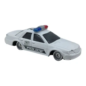 Coche de policía Maisto blanco #12 diecast vehículo de emergencia crucero modelo juguete patrulla - Imagen 1 de 7