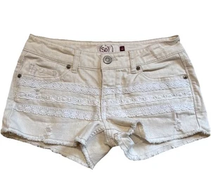 So Shorts Cut Offs Distressed Crocheted Lace Accents Juniors Off White Size 7 - Picture 1 of 10