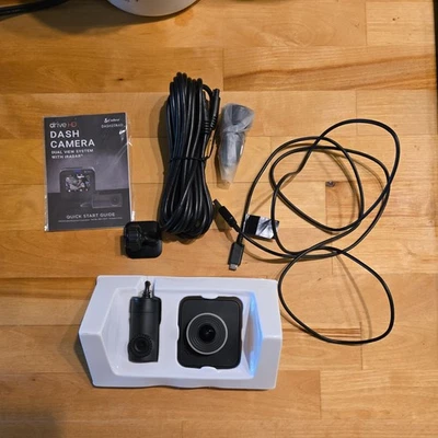 Cámara de tablero Cobra DASH2316D de doble vista con iRadar Foto 1 de 4