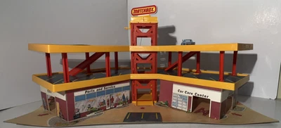 Vintage 79 Matchbox Super Garage Set Almost Complete No GasPump or Instr 550102 - Image 1 of 4