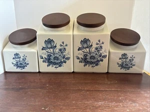4er Set Hyalyn USA Kanister Keramik Teile Holzdeckel blaue Blumen 199-L &199-S - Bild 1 von 16
