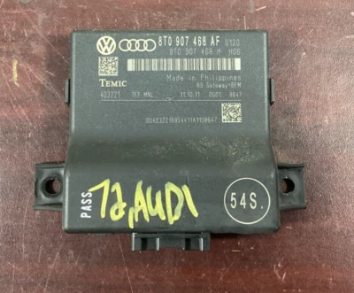 Módulo de control de puerta de enlace Audi A4 2009-2012 8T0907468AF OEM. Foto 1 de 4
