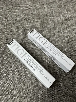 Delineador de ojos líquido TIGI Black Patent Shine negro sin manchas paquete de 2 0,08 OZ Foto 1 de 4