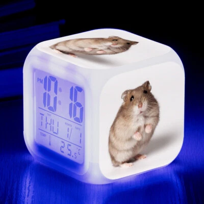 Reloj Despertador Digital LED de 7 Colores Hámsters Brillante Reloj Electrónico de Escritorio 3.15" Foto 1 de 4