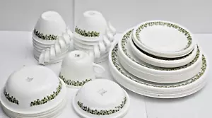 VINTAGE CORELLE CRAZY DAISY FRÜHLINGSBLÜTE GRÜN EINHEIT. TELLER, UNTERTASSE, TASSE, SCHÜSSELN - Bild 1 von 18