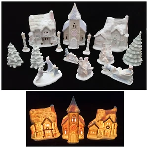 VTG 1991 LIGHTED HAND-PAINTED PORCELAIN Dickens Christmas Village Complete 14 pc - Picture 1 of 9