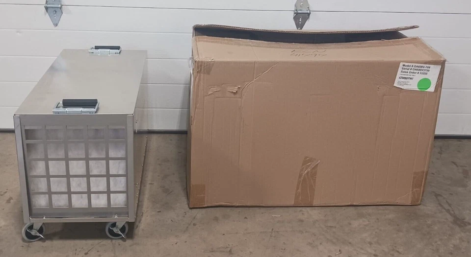 Sistema de filtración de aire Hepa Omnitec Design Omniaire 600V OA600V-708 Foto 1 de 4