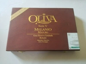 OLIVA SERIE V MELANIO GRAND RISERVA LIMITATA ROBUSTA SCATOLA SIGARI VUOTA - Foto 1 di 5