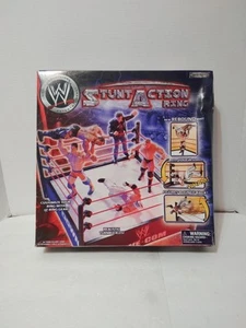 NUOVO! Jakks Pacific 2002 WWE Stunt Action Ring scatola danneggiata W99001 TNN raw - Foto 1 di 14
