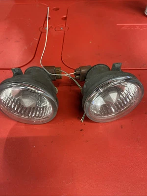 Faro antiniebla delantero derecho/izquierdo pasajero Toyota Prius 04-06 Scion xA 2004-2009 FFL Foto 1 de 4