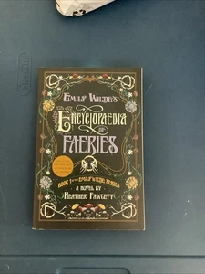 Emily Wilde's Encyclopaedia of Faeries by Heather Fawcett (2023) - Imagen 1 de 2