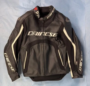 AIRBAG LEATHER JACKET Dainese Misano D-air SIZE 44 TOP! giacca pelle perfetta - Foto 1 di 7